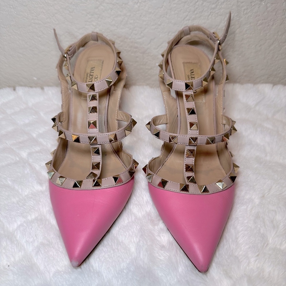Valentino Pink & Beige Leather Rockstud Pump Sandals – 37.5